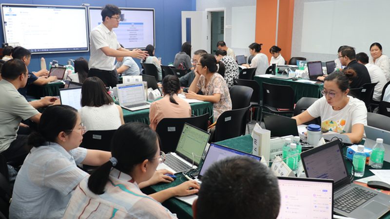 企业培训哪家好？揭秘选择优质培训机构的五大关键